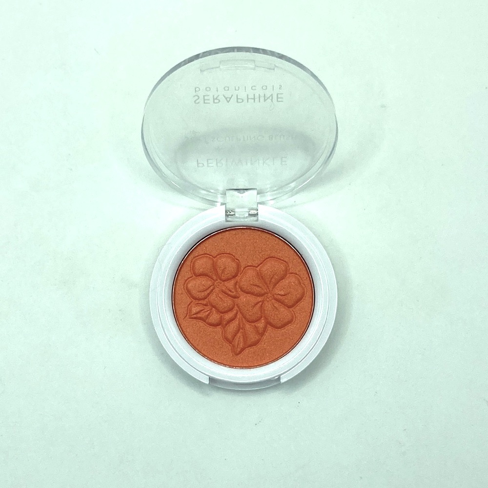Seraphine Botanicals Periwinkle + Pop Soft Sculpting Blush in Coral Mist